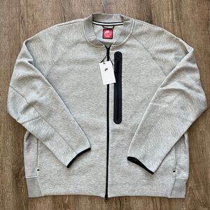 Nike Sportswear Tech Fleece Bomber Jacket Grey Men’s Sz XXL FB8008-063